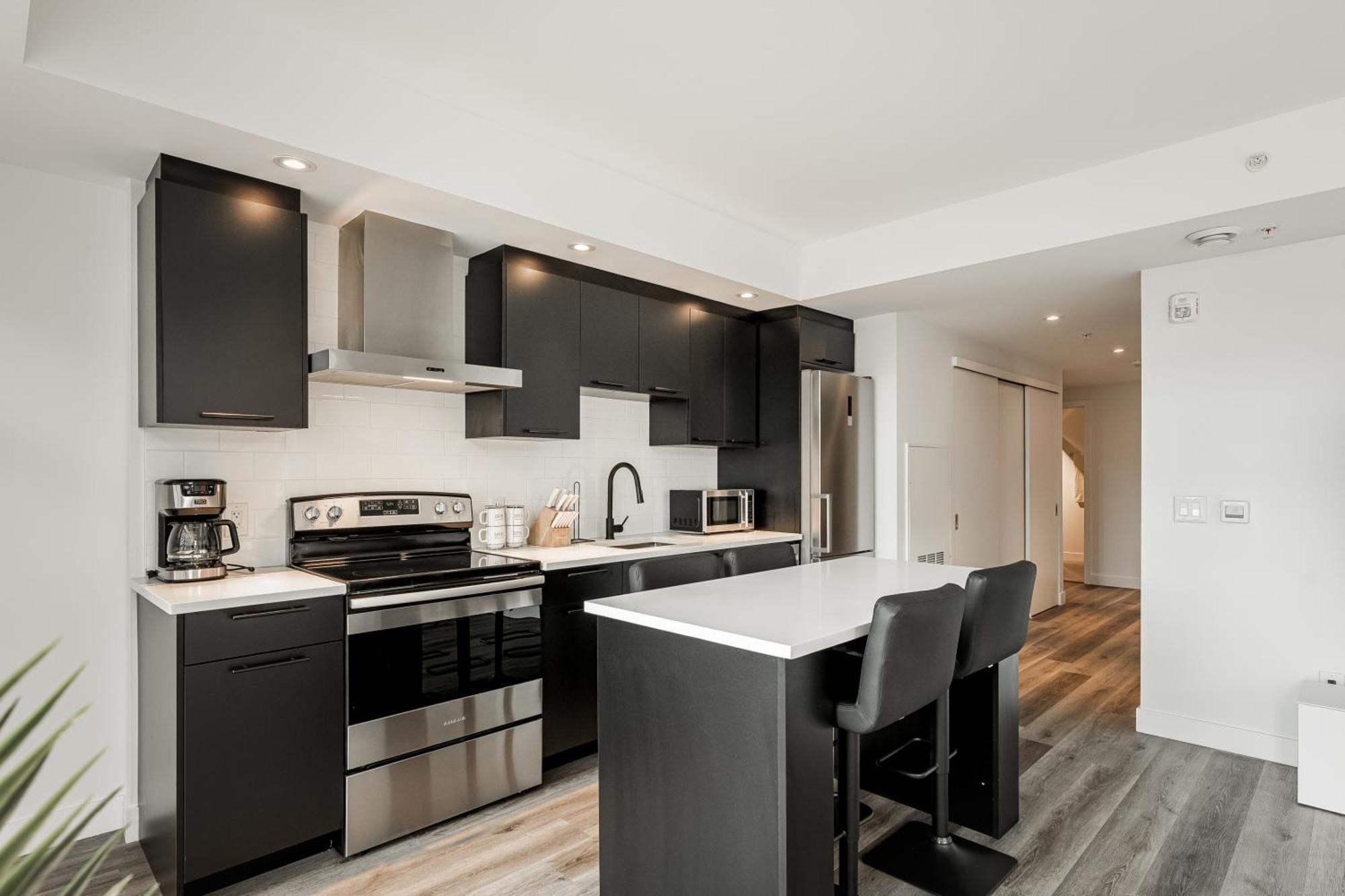 Westview Luxury Suites Ottawa Zewnętrze zdjęcie