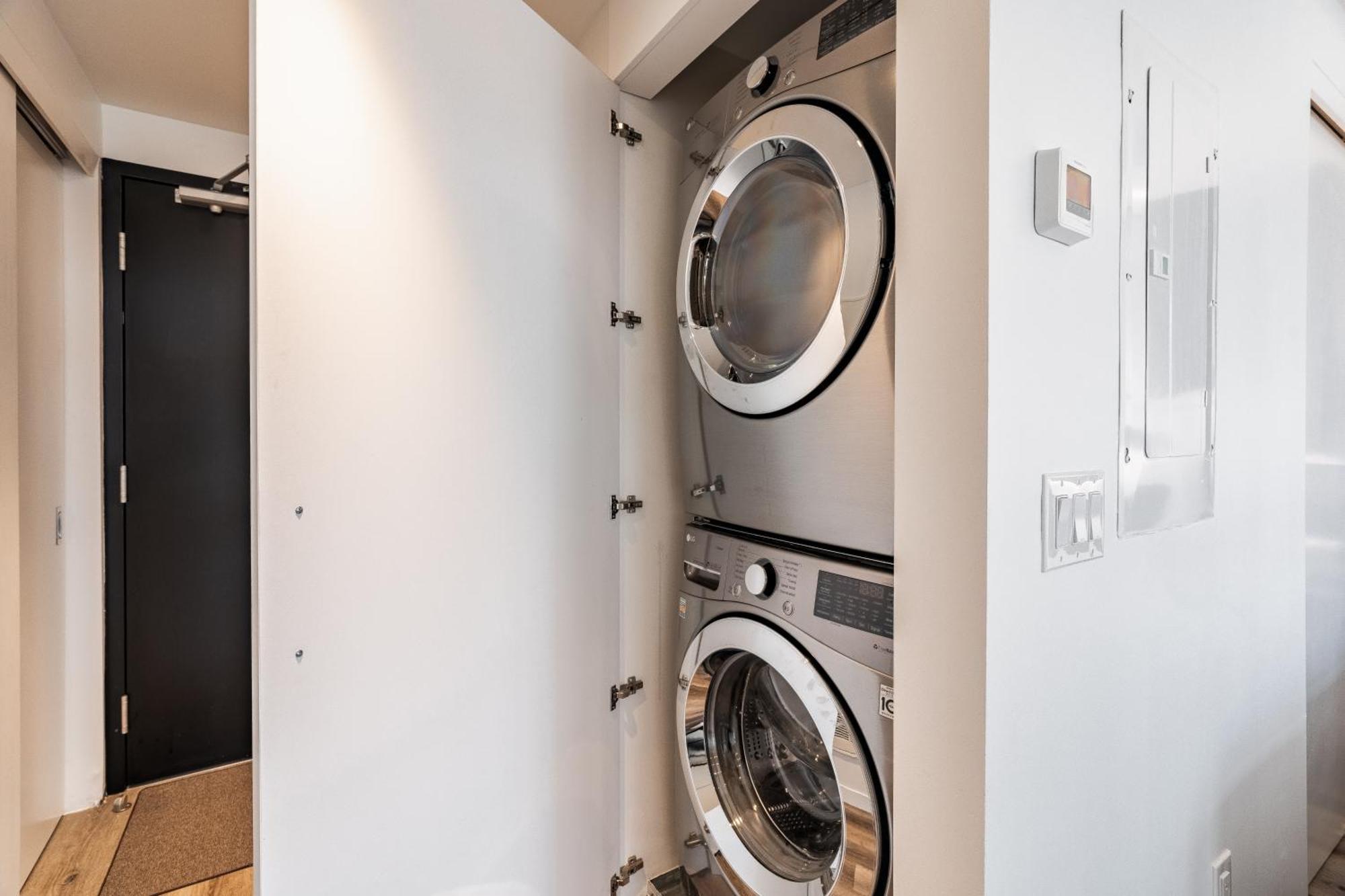 Westview Luxury Suites Ottawa Zewnętrze zdjęcie