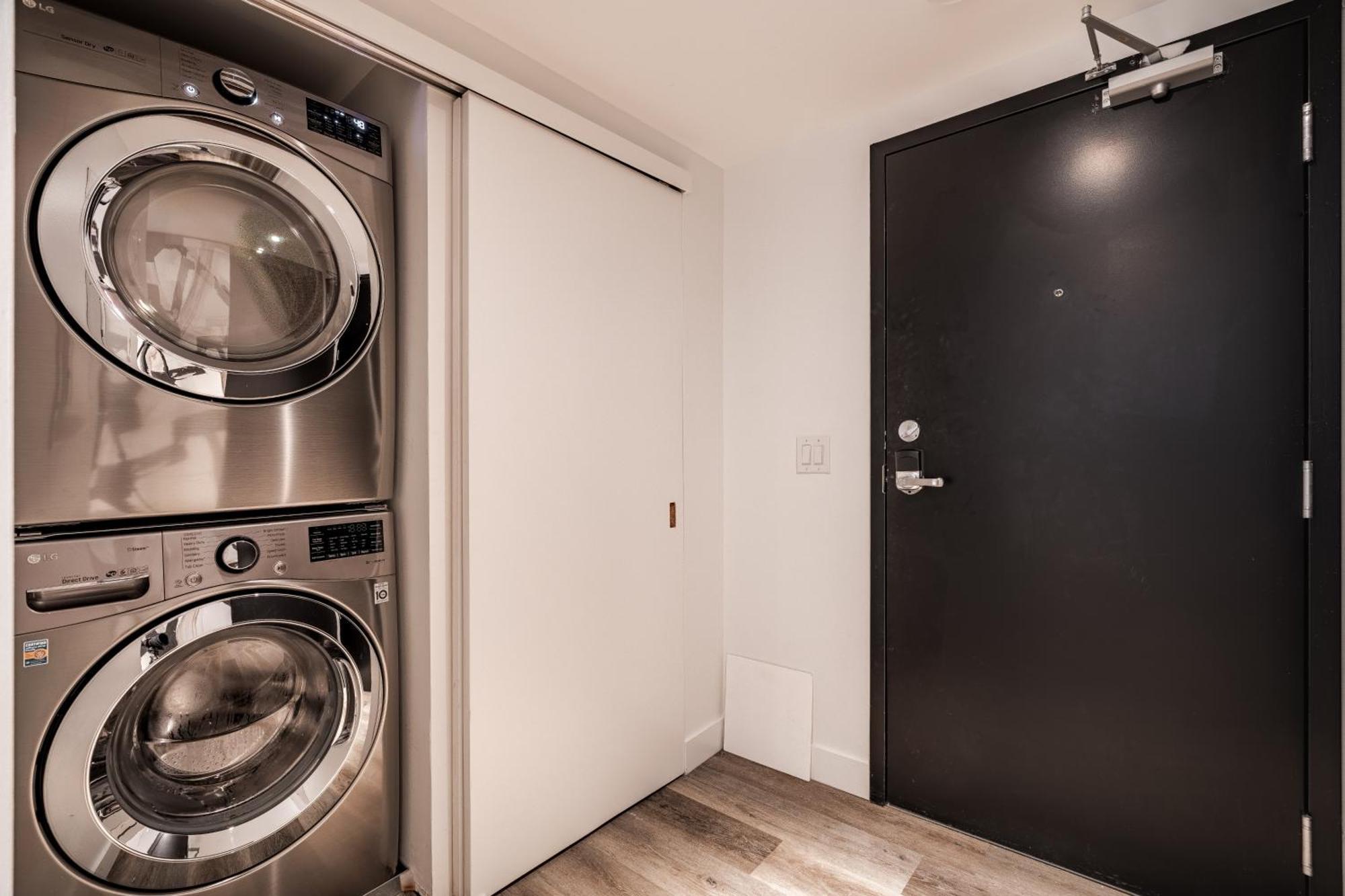 Westview Luxury Suites Ottawa Zewnętrze zdjęcie